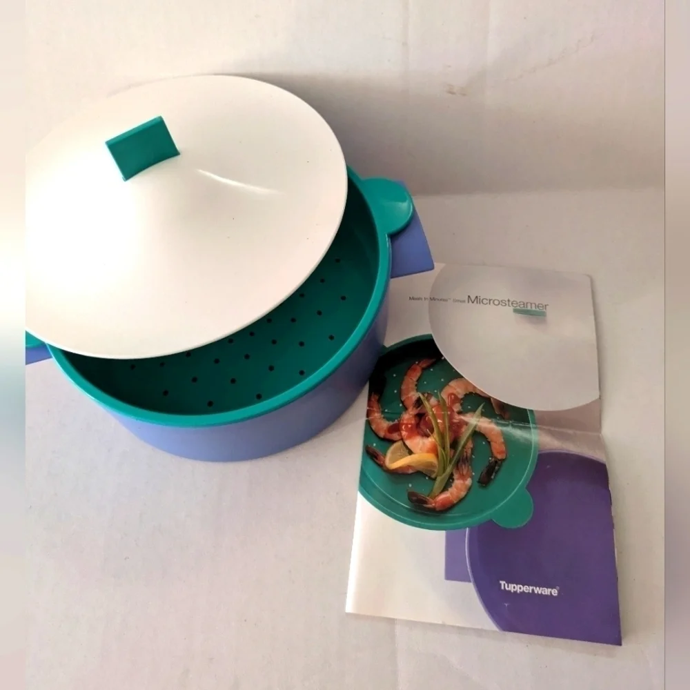 Tupperware Veggie Microsteamer 3 Piece with booklet. Blue and green